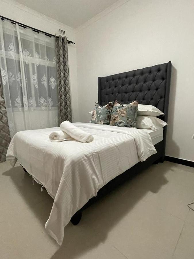 Silverest Sanctuary: Home Away From Home Lusaka Luaran gambar