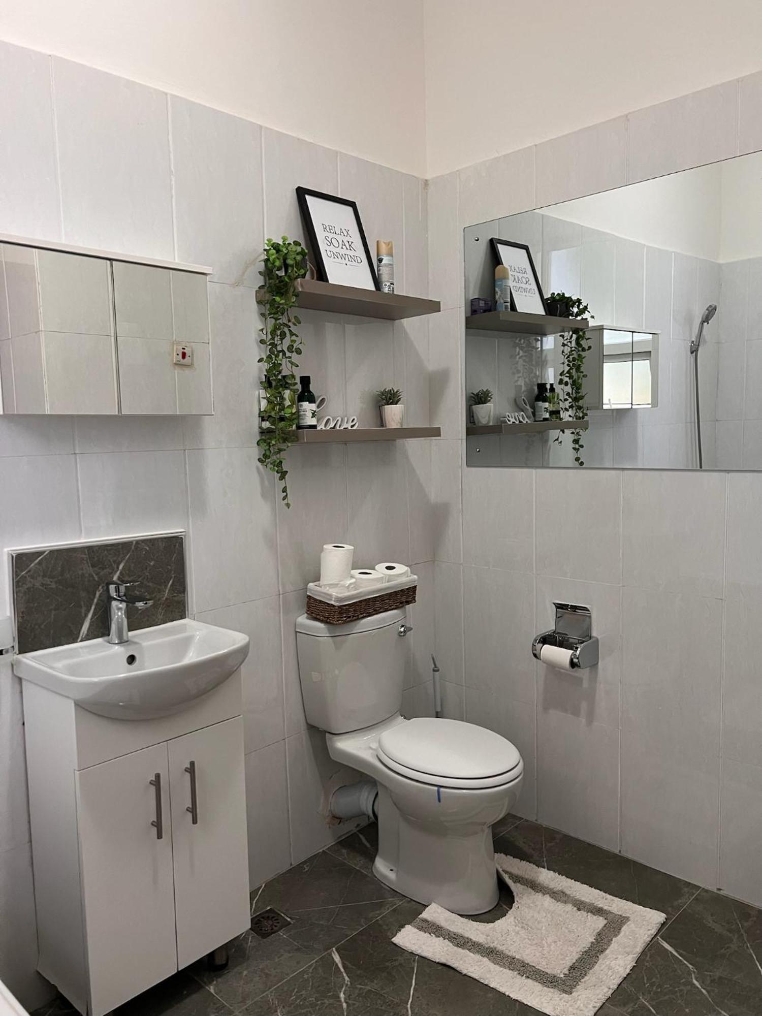 Silverest Sanctuary: Home Away From Home Lusaka Luaran gambar
